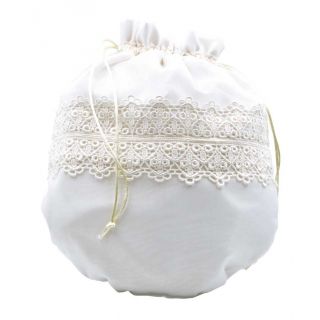 Lismonera de tela blanca con encaje para novias. Muy amplia y elegante